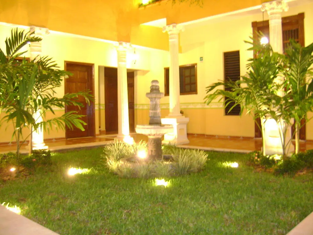 Casa De Las Columnas Merida Hotel