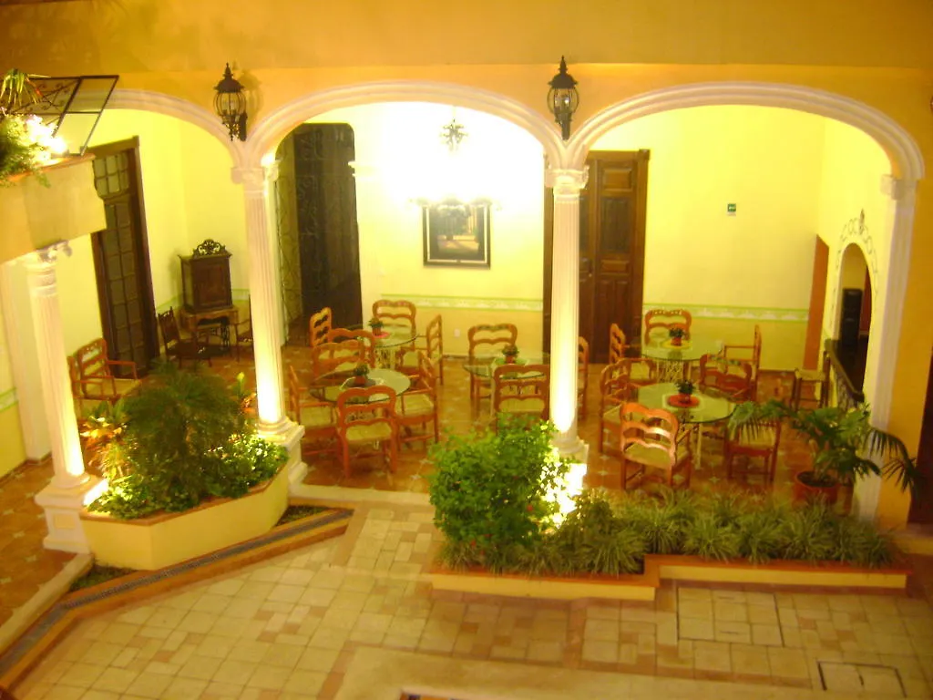 **** Hotel Casa De Las Columnas Merida Mexico