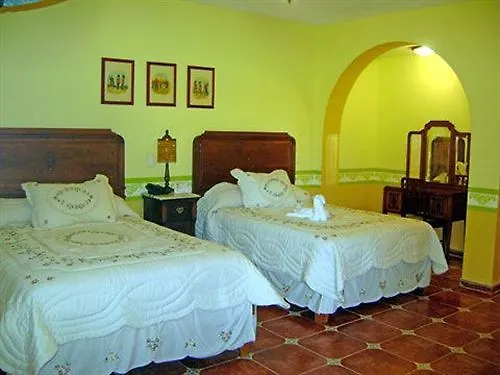 Hotel Casa De Las Columnas Merida