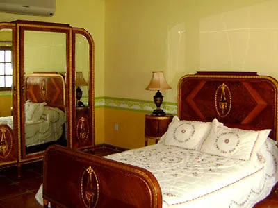 Hotel Casa De Las Columnas Merida