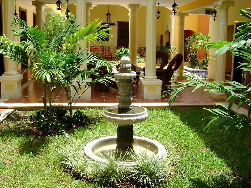 Casa De Las Columnas Merida Hotel