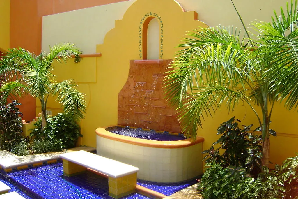 Casa De Las Columnas Merida Hotel