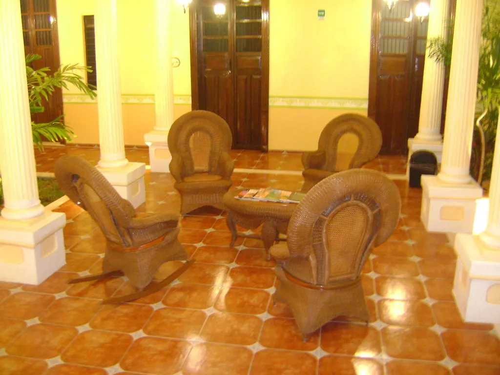 **** Hotel Casa De Las Columnas Merida Mexico